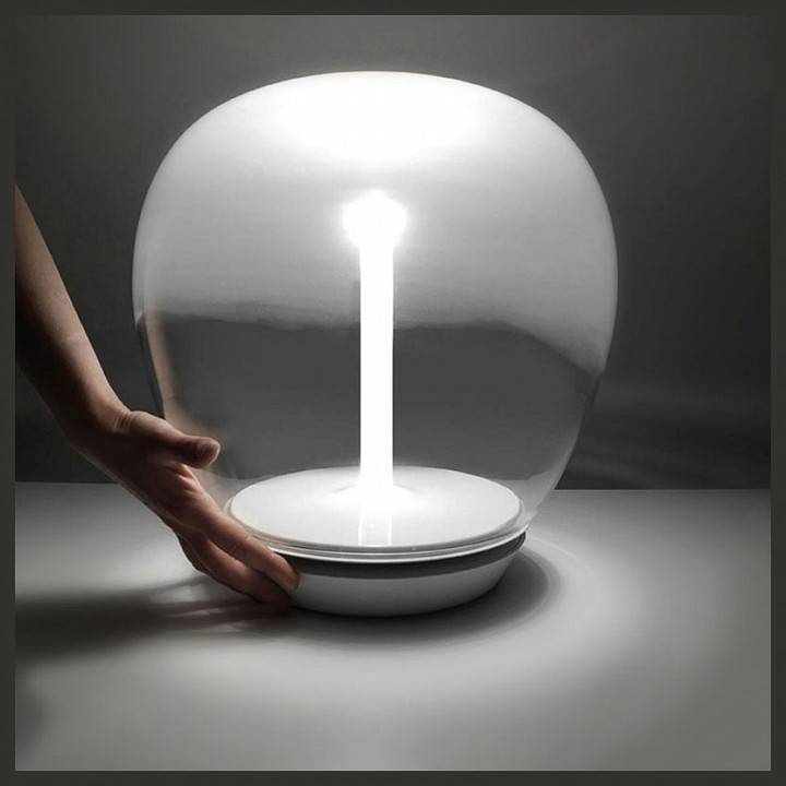 Настольная лампа Artemide Tolomeo Basculante Tavolo 1817010A