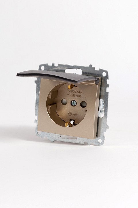 Розетка с заземлением и со шторкой, без рамки с крышкой Elbi Eleсtriс Zena Vega 609-011400-219