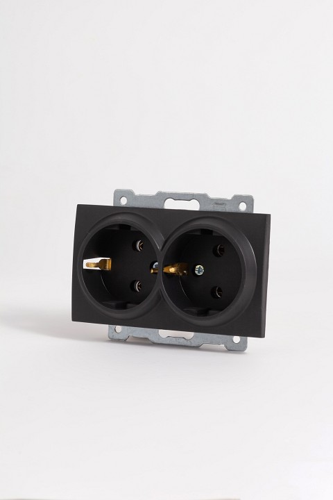 Розетка двойная с заземлением, без рамки Elbi Eleсtriс Zena Vega 609-014800-907