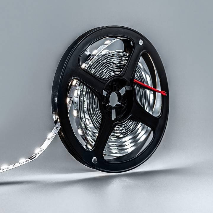 Комплект с лентой светодиодной Eleganz LUX 2122