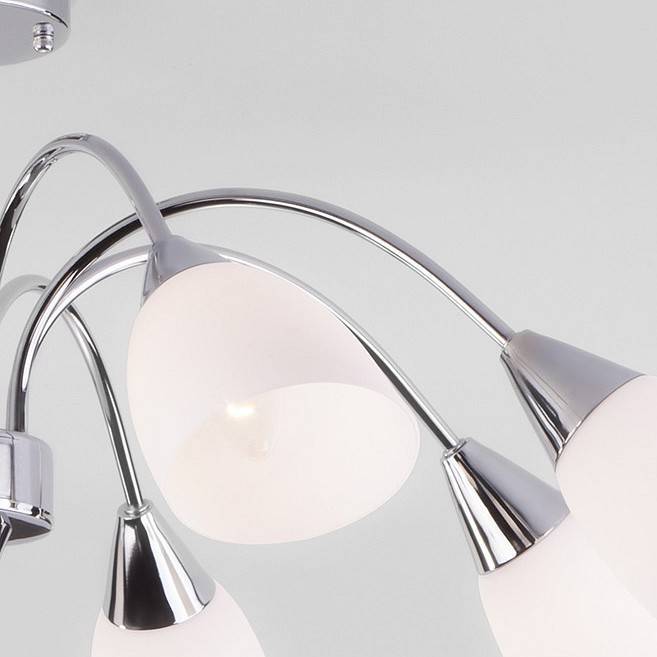 Люстра на штанге Eurosvet Ellene 30149/8 хром 30149/8