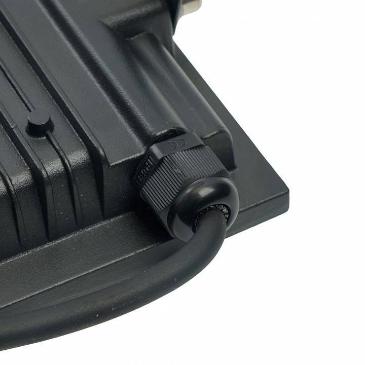 Настенно-потолочный прожектор Feron LL-972 51631