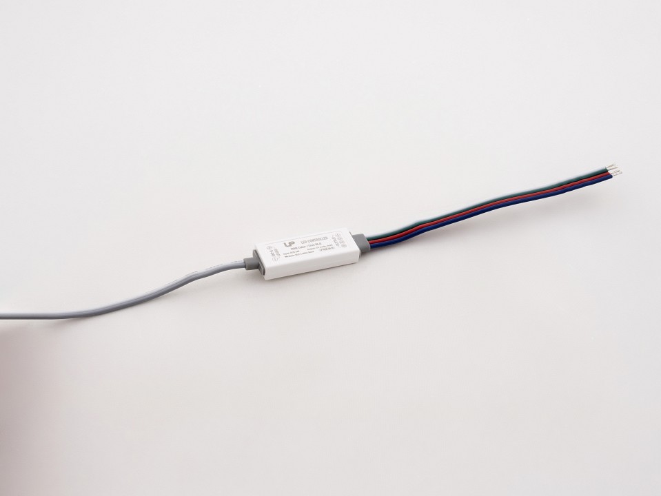 Контроллер-регулятор цвета RGB LEDS POWER TM30-H+App Umi Mesh 005386