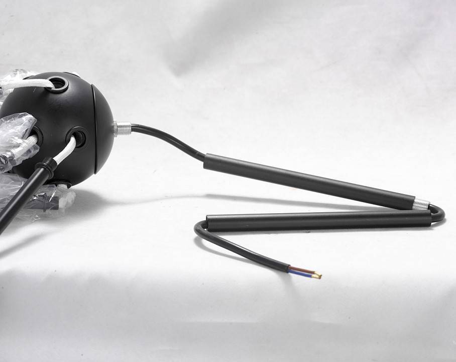 Люстра на штанге Lussole Kenner LSP-8272