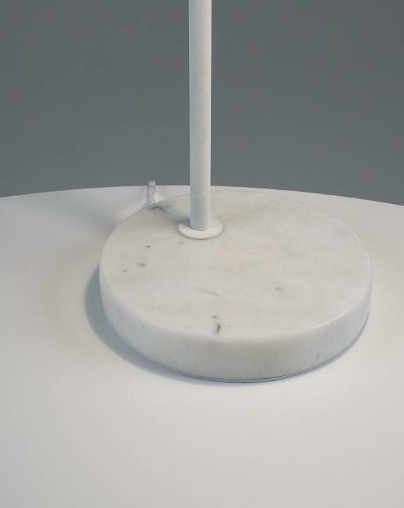 Настольная лампа декоративная Moderli Omaha V11063-1T