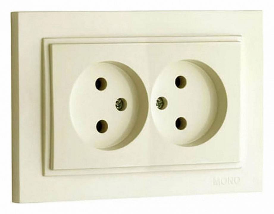 Розетка двойная Mono Electric Despina 102-170005-121