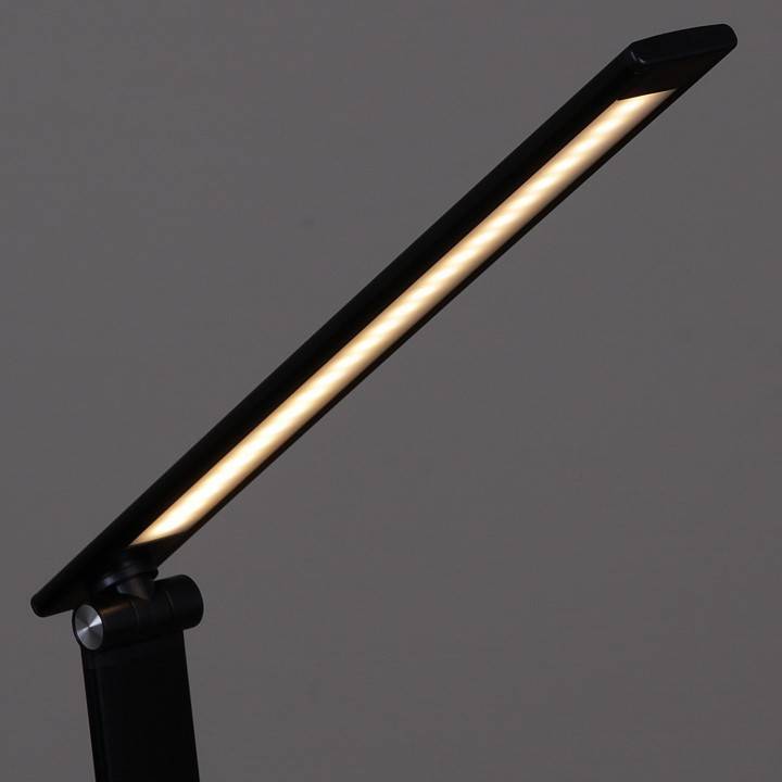 Настольная лампа офисная Reluce 05501 05501-0.7-01 BK