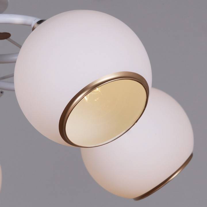 Люстра на штанге Reluce 06117 5 ламп 06117-0.3-05 WH+FG