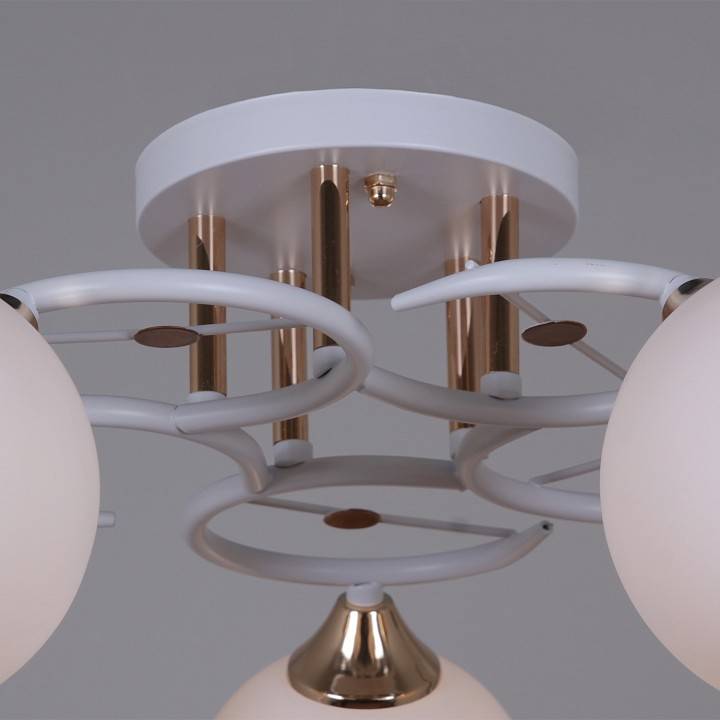 Люстра на штанге Reluce 06117 5 ламп 06117-0.3-05 WH+FG