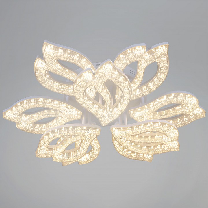 Потолочная люстра 39290-0.3-6+3 WH