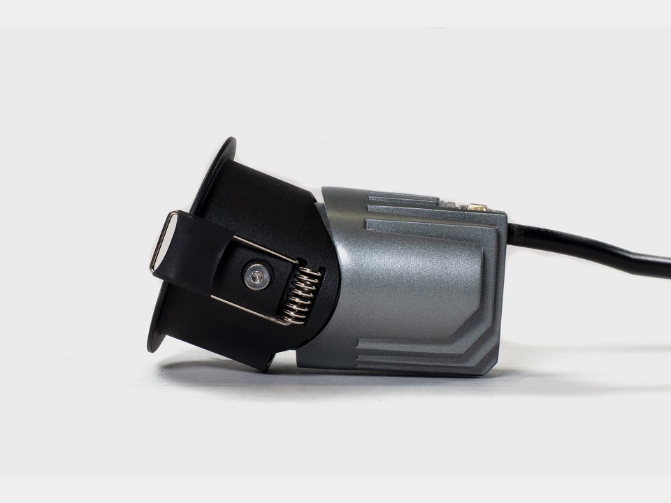 Встраиваемый светильник SWG RC RC-D52-7-BL-WW65