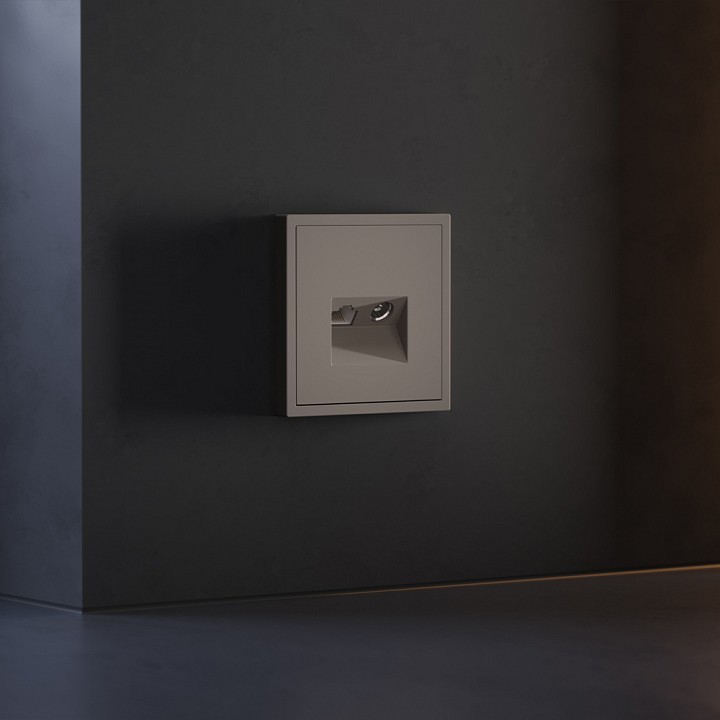 Накладка для ТВ-розетки и RJ-11 или RJ-45 Voltum S70 VLS002714