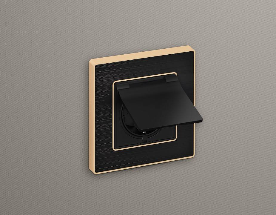 Накладка для розетки влагозащищенной с заземлением и со шторками с крышкой Ambrella Volt Quant AP8080