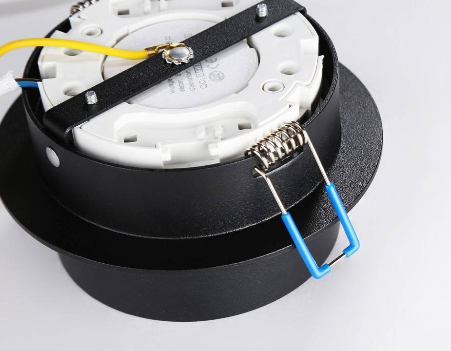 Встраиваемый светильник Ambrella Light TN TN5213