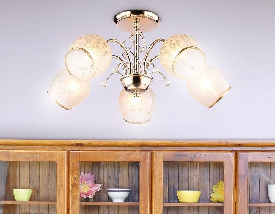 Люстра на штанге Ambrella Light TR TR3189