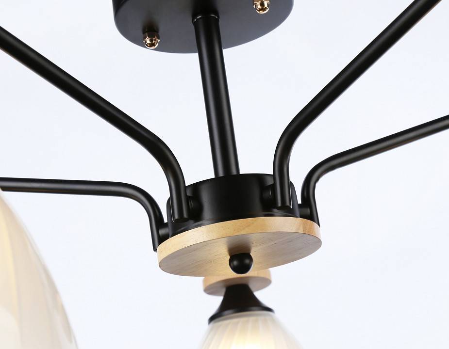 Люстра на штанге Ambrella light Traditional TR9571