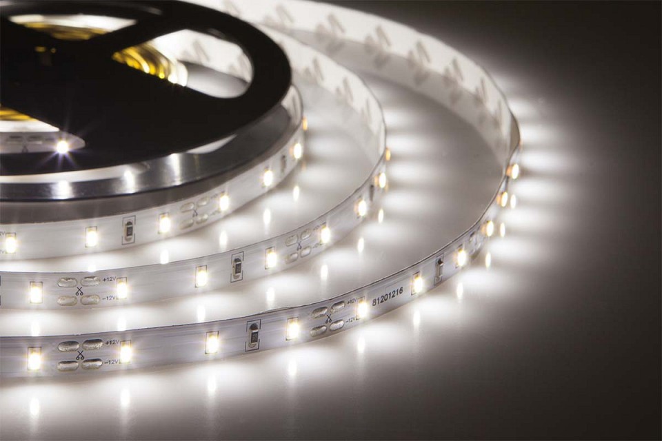 Лента светодиодная ELFLED  ELF-300SMD3014NWW