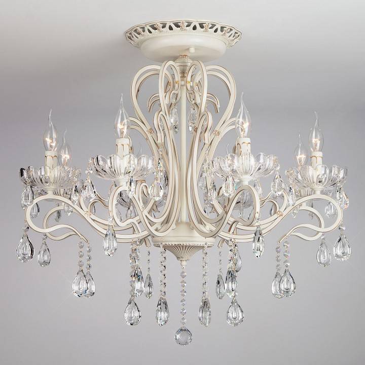 Потолочная люстра Eurosvet Etna 12205/8 белый Strotskis