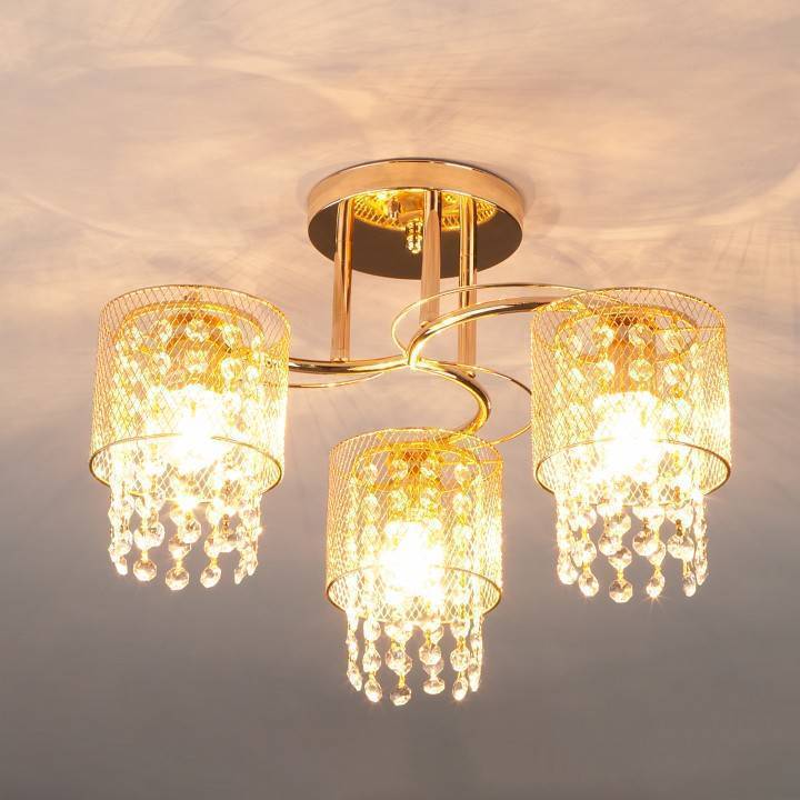 Люстра на штанге Eurosvet Bonnie 30137/3 золото 30137/3