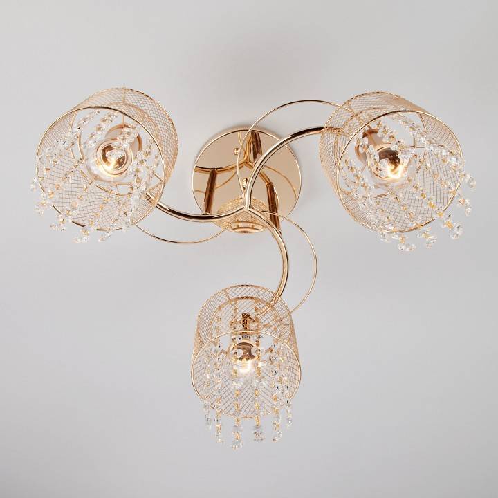 Люстра на штанге Eurosvet Bonnie 30137/3 золото 30137/3