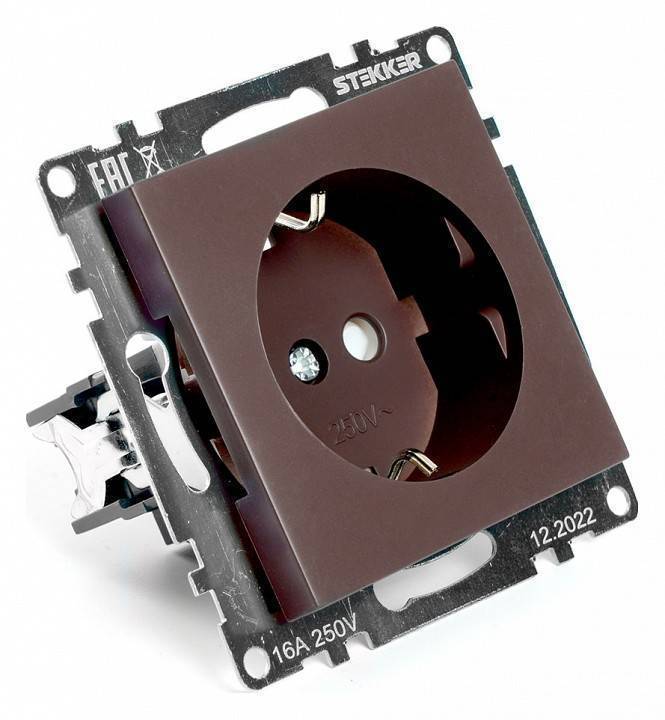 Розетка с заземлением и шторками без рамки Stekker Катрин 49028