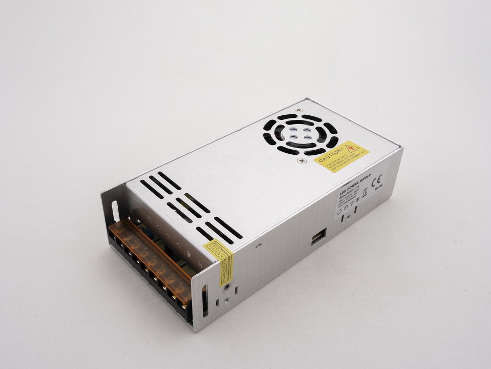 Блок питания LEDS POWER  002538