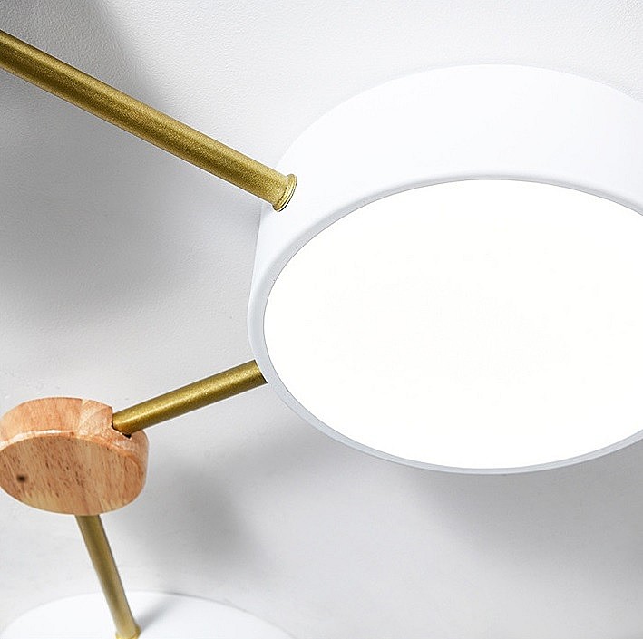 Потолочная люстра LIGHTERA Tizzo LE239PL-3WG