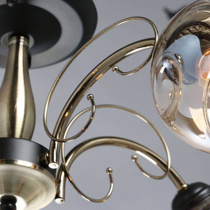 Потолочная люстра De City Альфа 324016505