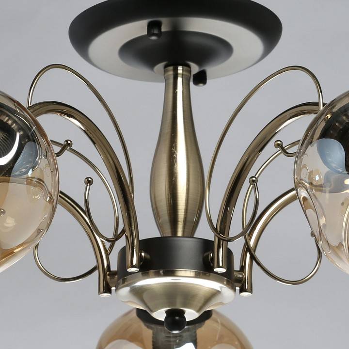 Потолочная люстра De City Альфа 324016505