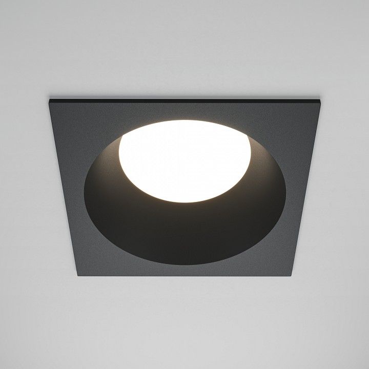 Встраиваемый светильник Maytoni Technical Share DL126-GX53-SQ-B