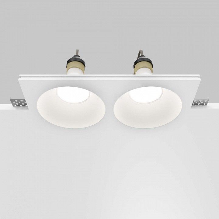Встраиваемый светильник Maytoni Technical Gyps Modern DL129-GU10-02-W