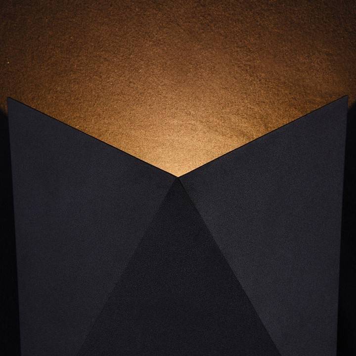 Светильник накладной Maytoni Beekman 7 Вт черный O802WL-L7B