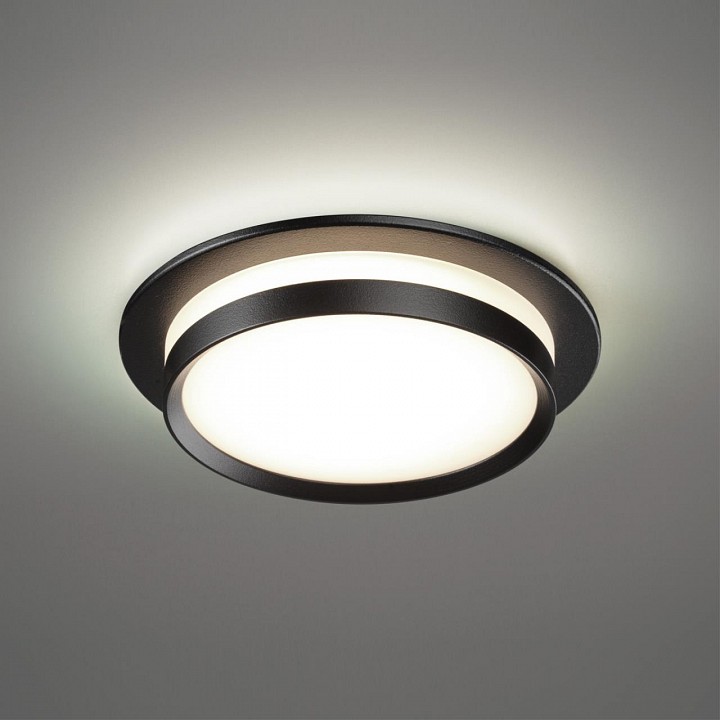 Встраиваемый светильник Novotech LIRIO 371036