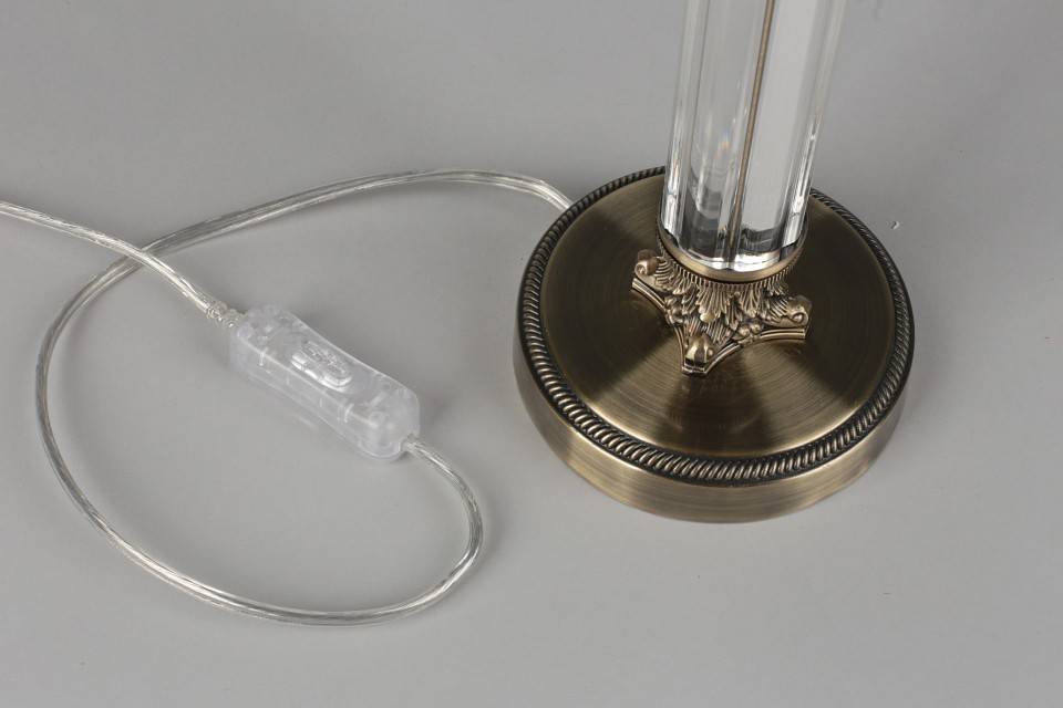 Настольная лампа декоративная Omnilux Rivoli OML-64214-01