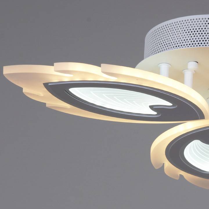 Потолочная люстра De Markt 05133-0.3-03 White белый 05133-0.3-03 White