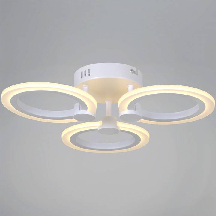 Потолочная люстра Reluce 09501 09501-0.3-03 WH