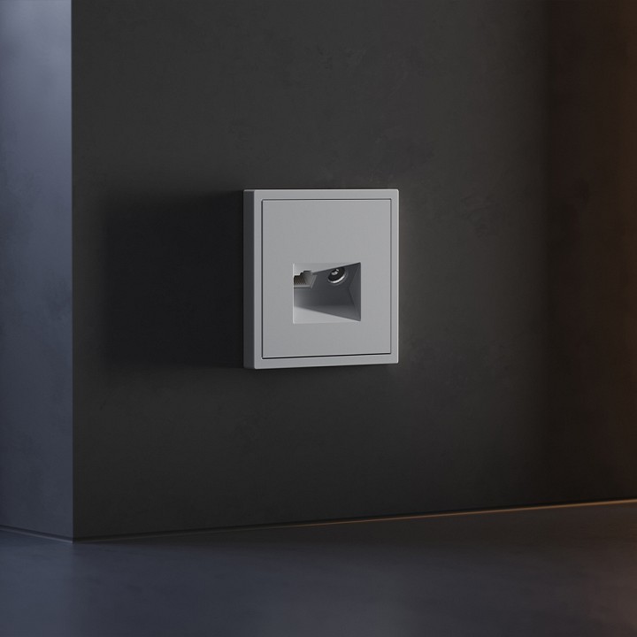 Накладка для ТВ-розетки и RJ-11 или RJ-45 Voltum S70 VLS002716