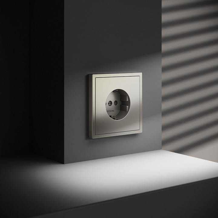 Розетка с заземлением и со шторкой, без рамки Voltum S70 VLS040204