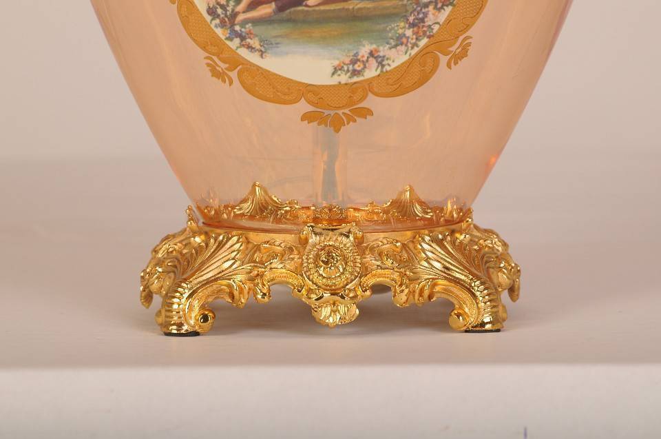 Настольная лампа декоративная Abrasax Lilie TL.8102-1GO