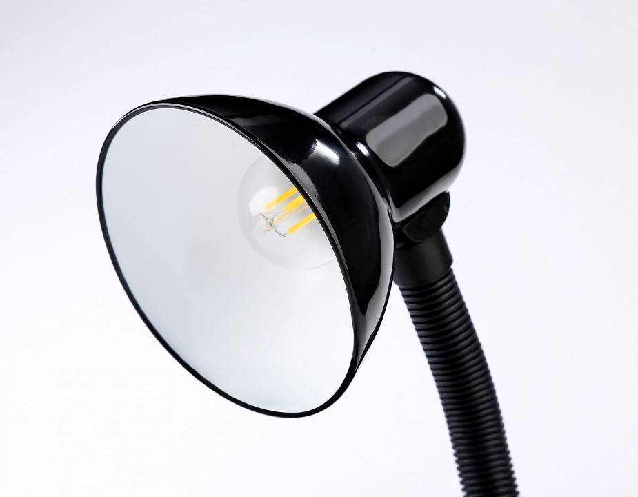 Настольная лампа офисная Ambrella Light DE DE7704