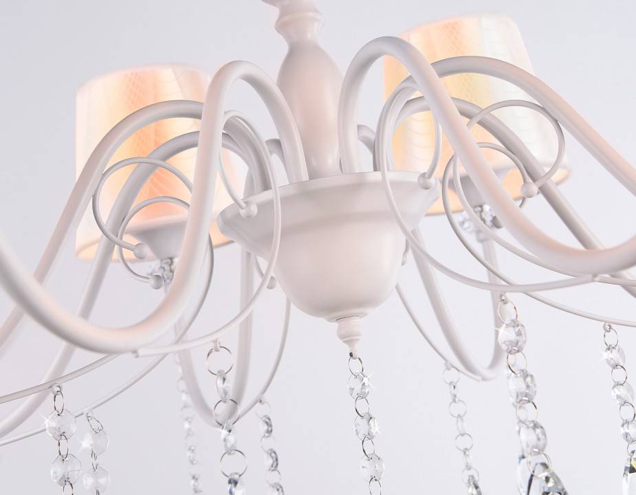 Подвесная люстра Ambrella Light TR TR4605