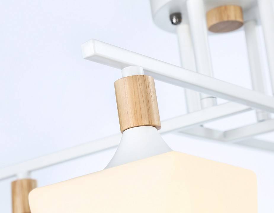 Люстра на штанге Ambrella Light TR TR9495