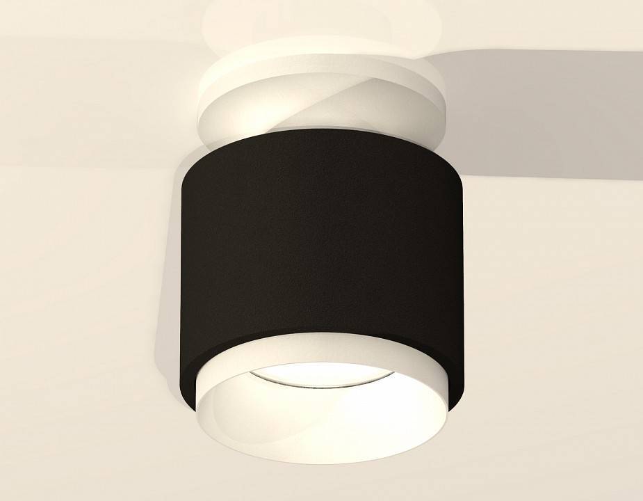 Накладной светильник Ambrella Light XS XS7511040