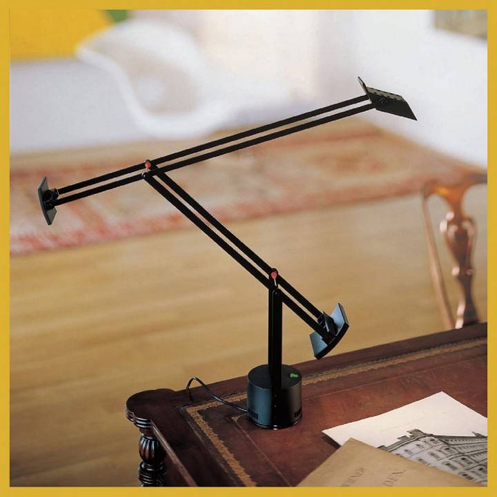 Настольная лампа офисная Artemide Tolomeo Micro A009210