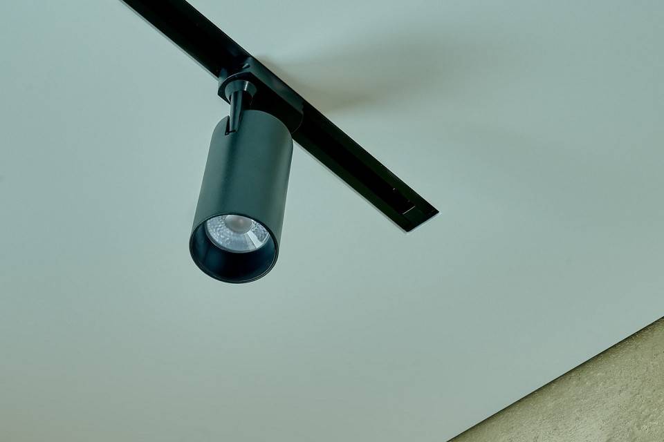 Светильник на штанге Denkirs Dk60 DK6040-BK