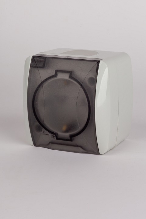 Розетка с заземлением с крышкой Elbi Eleсtriс Eva 554-011500-218