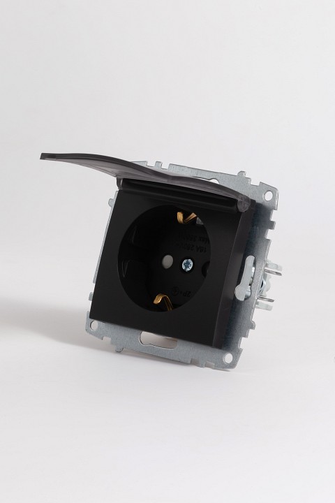 Розетка с заземлением и со шторкой, без рамки с крышкой Elbi Eleсtriс Zena Vega 609-014800-219