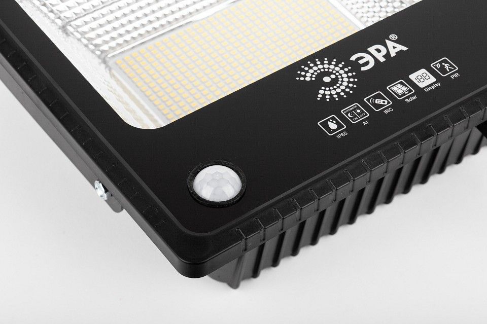 Настенно-потолочный прожектор Эра  ERAPRO-150