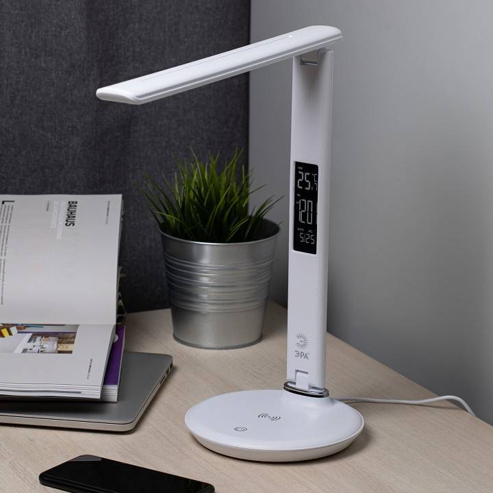 Настольная лампа офисная Эра  NLED-505-10W-W