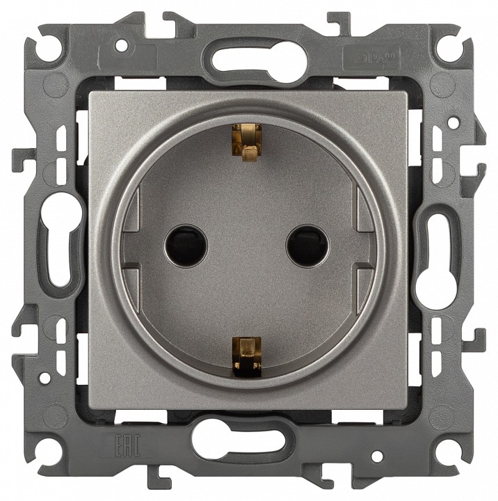Розетка с заземлением и со шторкой, без рамки Эра Эра 12 12-2102-16